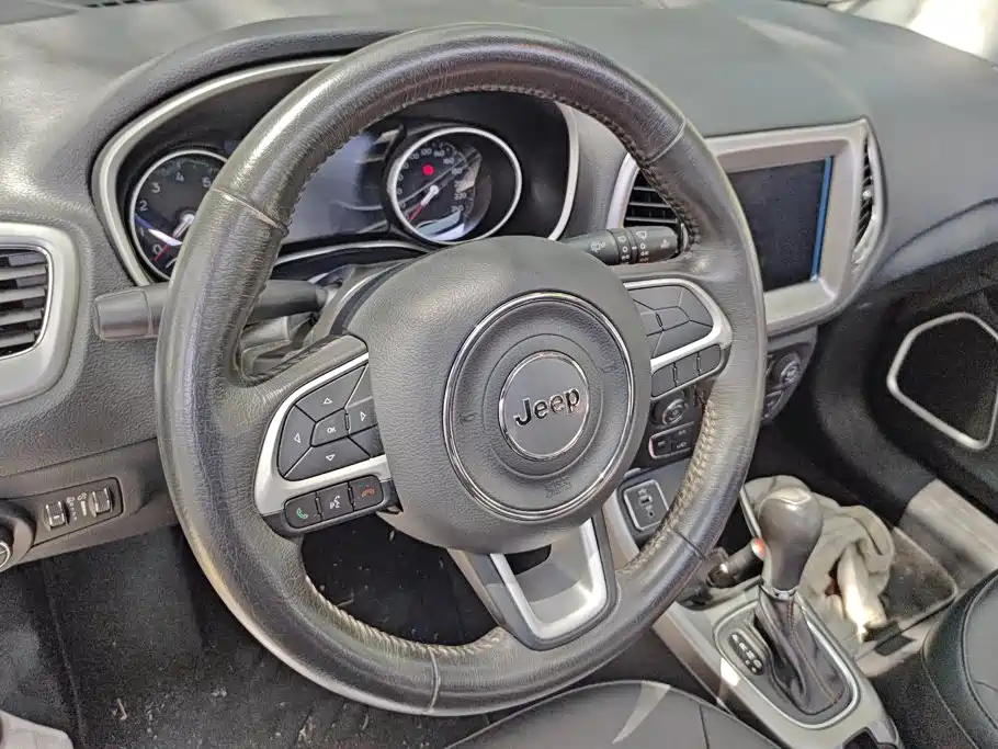 Jeep Compass 2017 2017 200T Automatic Family Edition
