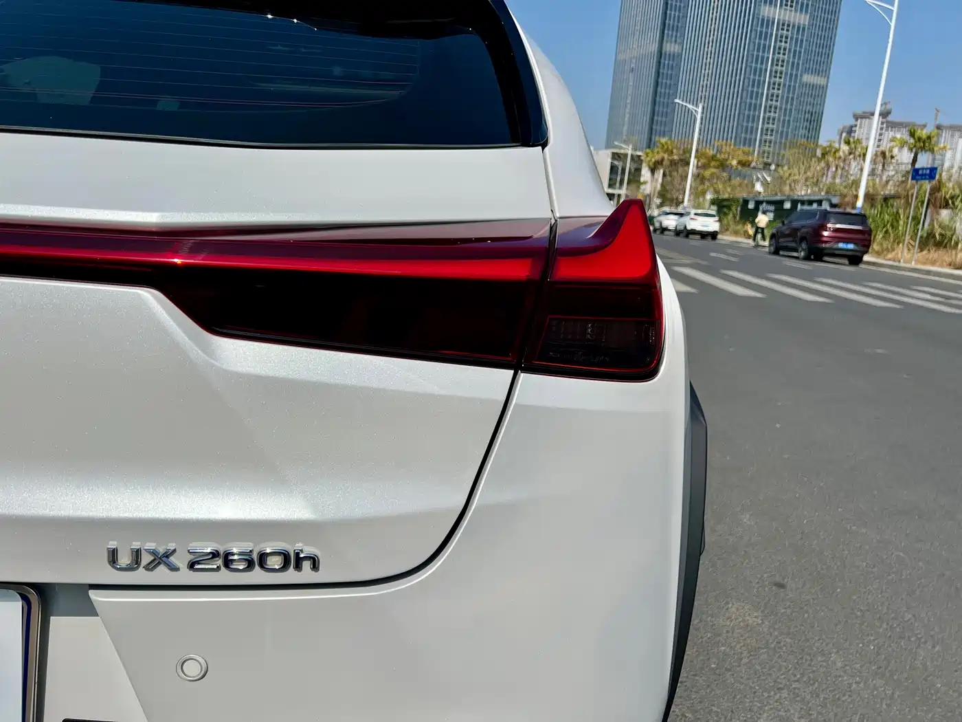 Lexus UX 2020 260h Explore Fun Edition China V фото 26
