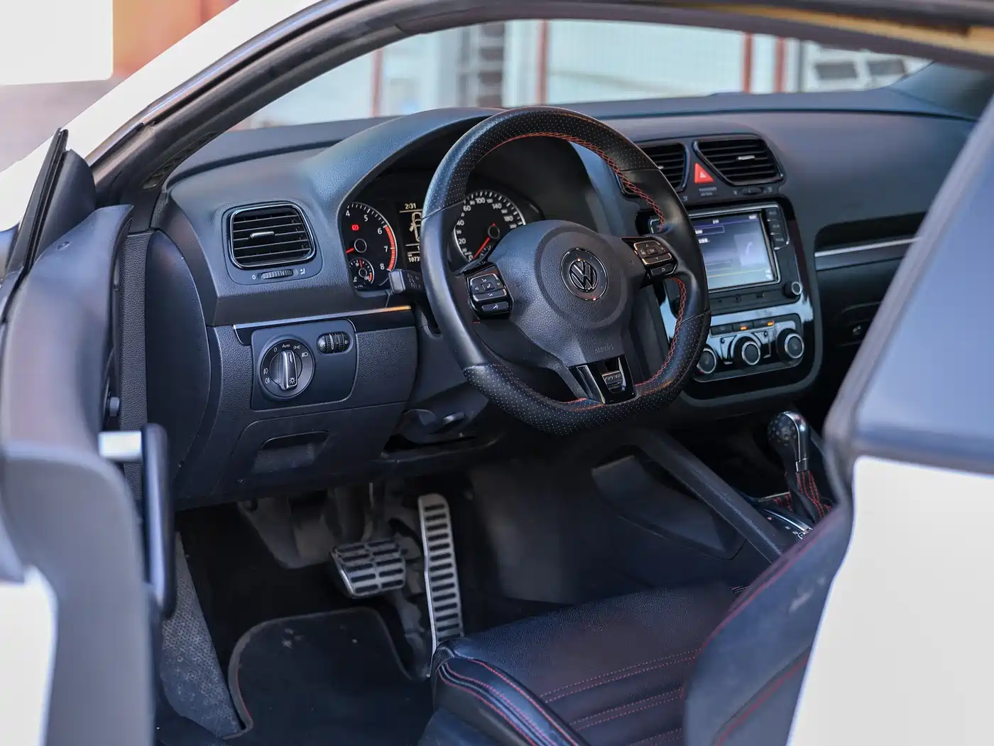 Volkswagen Scirocco 2013 1.4TSI GTS фото 6