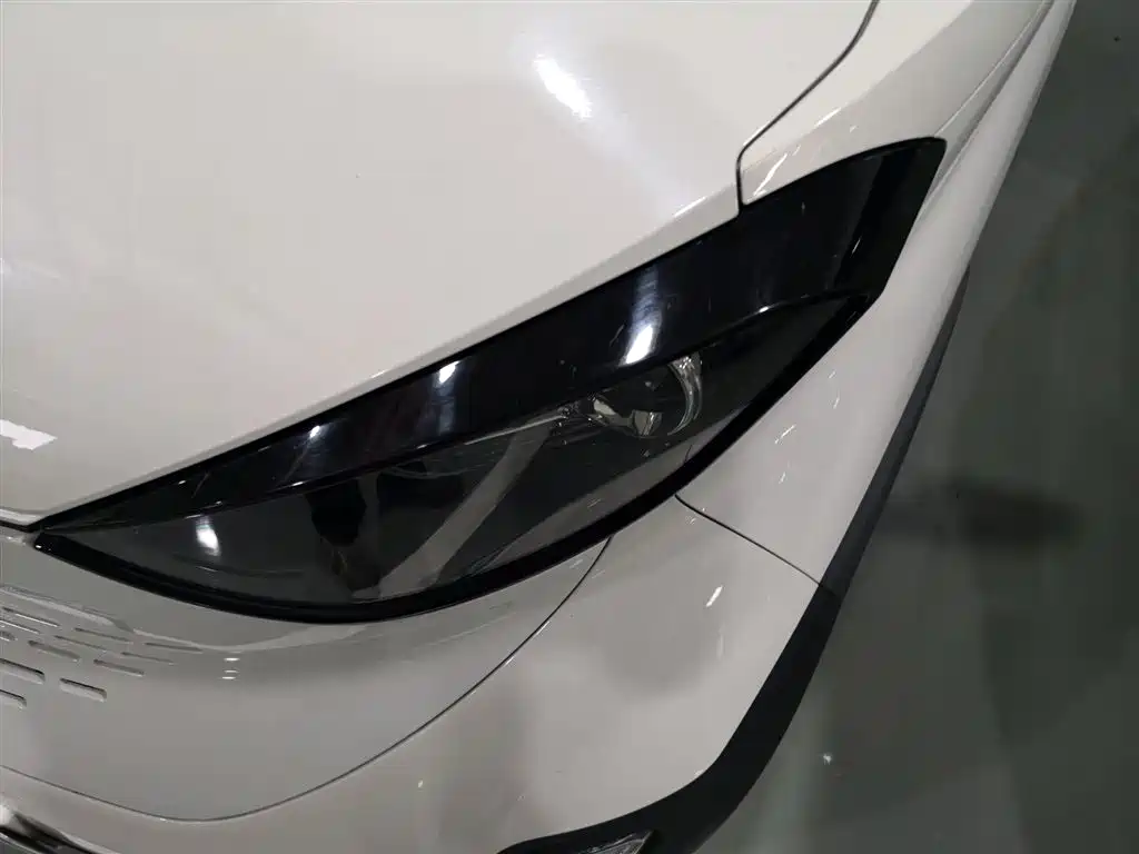 BAOJUN E100