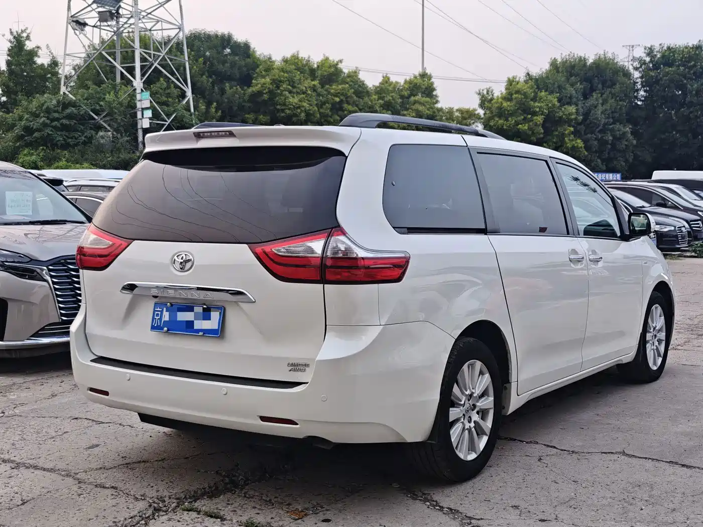 Toyota Sienna 2017 2015 3.5L 4WD L