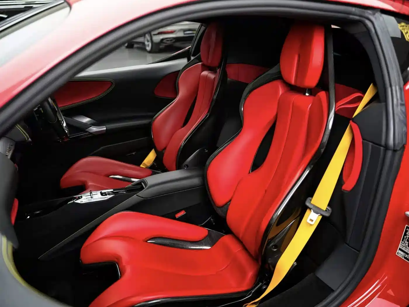 Ferrari SF90 2021 2020 3.9T V8 Stradale