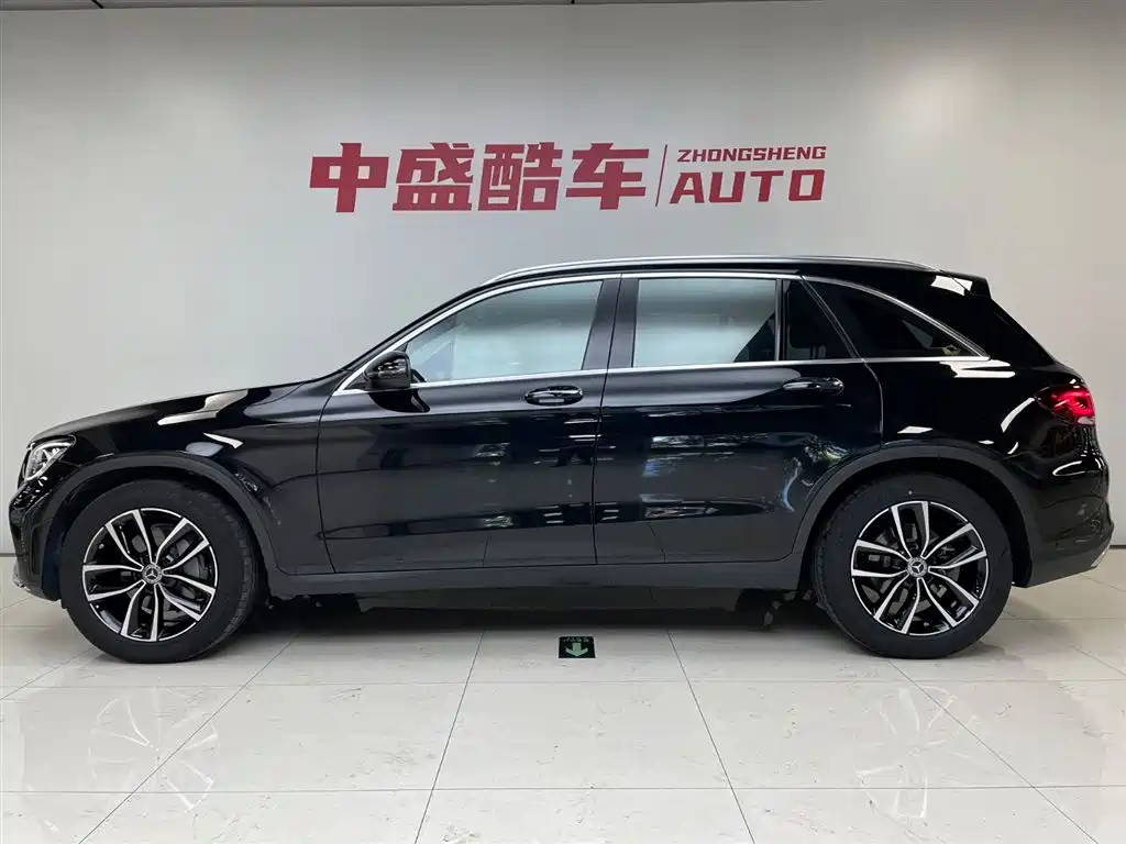 Mercedes-Benz GLC 2022 Facelift II GLC 260 L 4MATIC Luxury фото 4