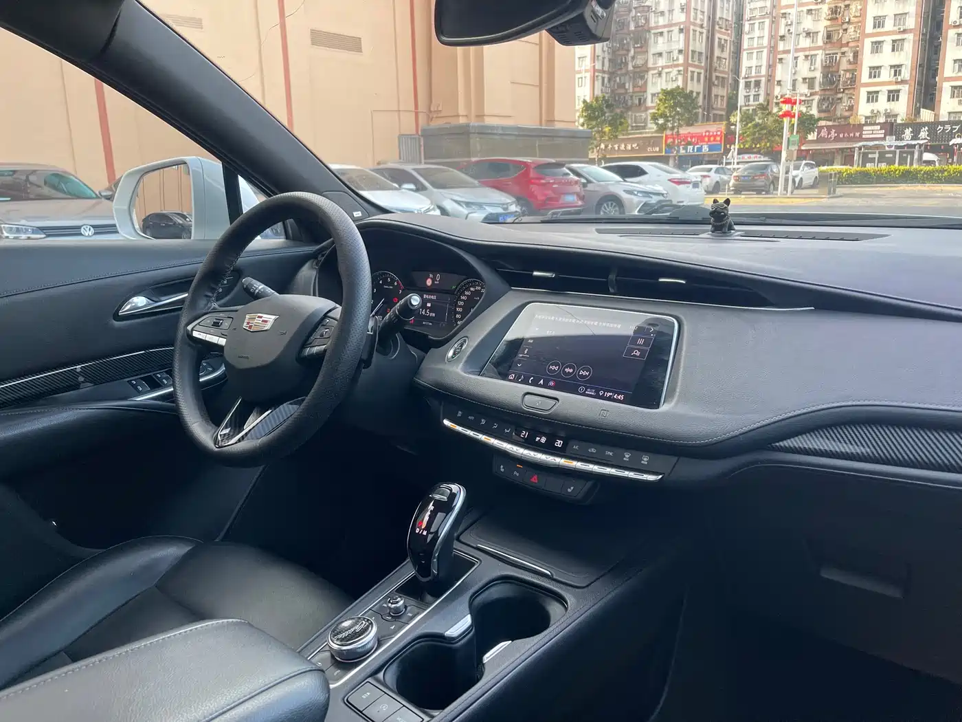 Cadillac XT4 2020 28T FWD Leading Trim фото 14