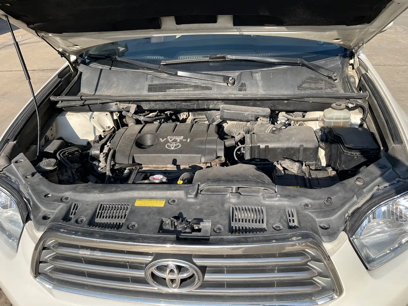 Toyota Highlander 2009 2.7L 2WD 7-seater Luxury Edition фото 17
