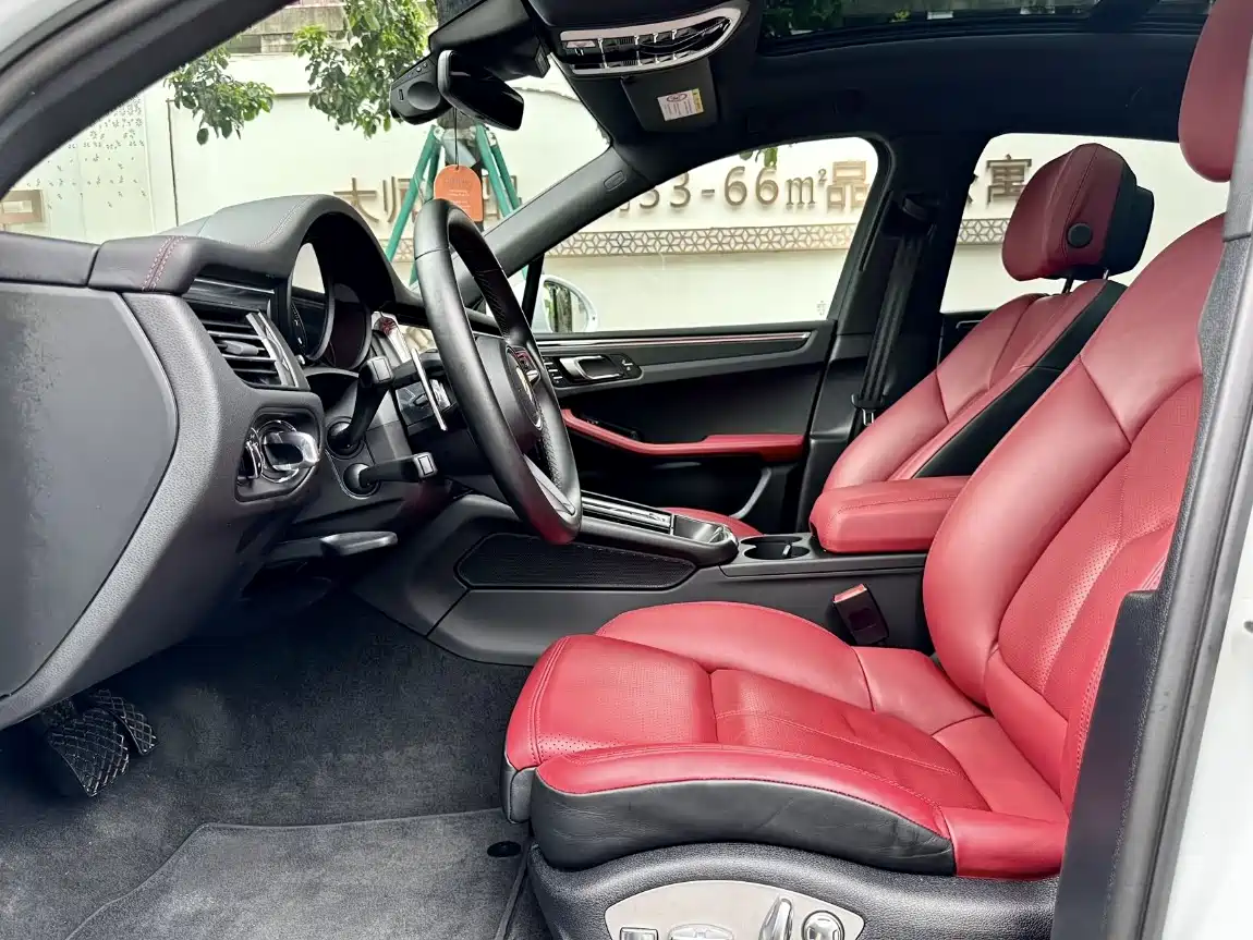Porsche Macan 2023 Macan 2.0T фото 4