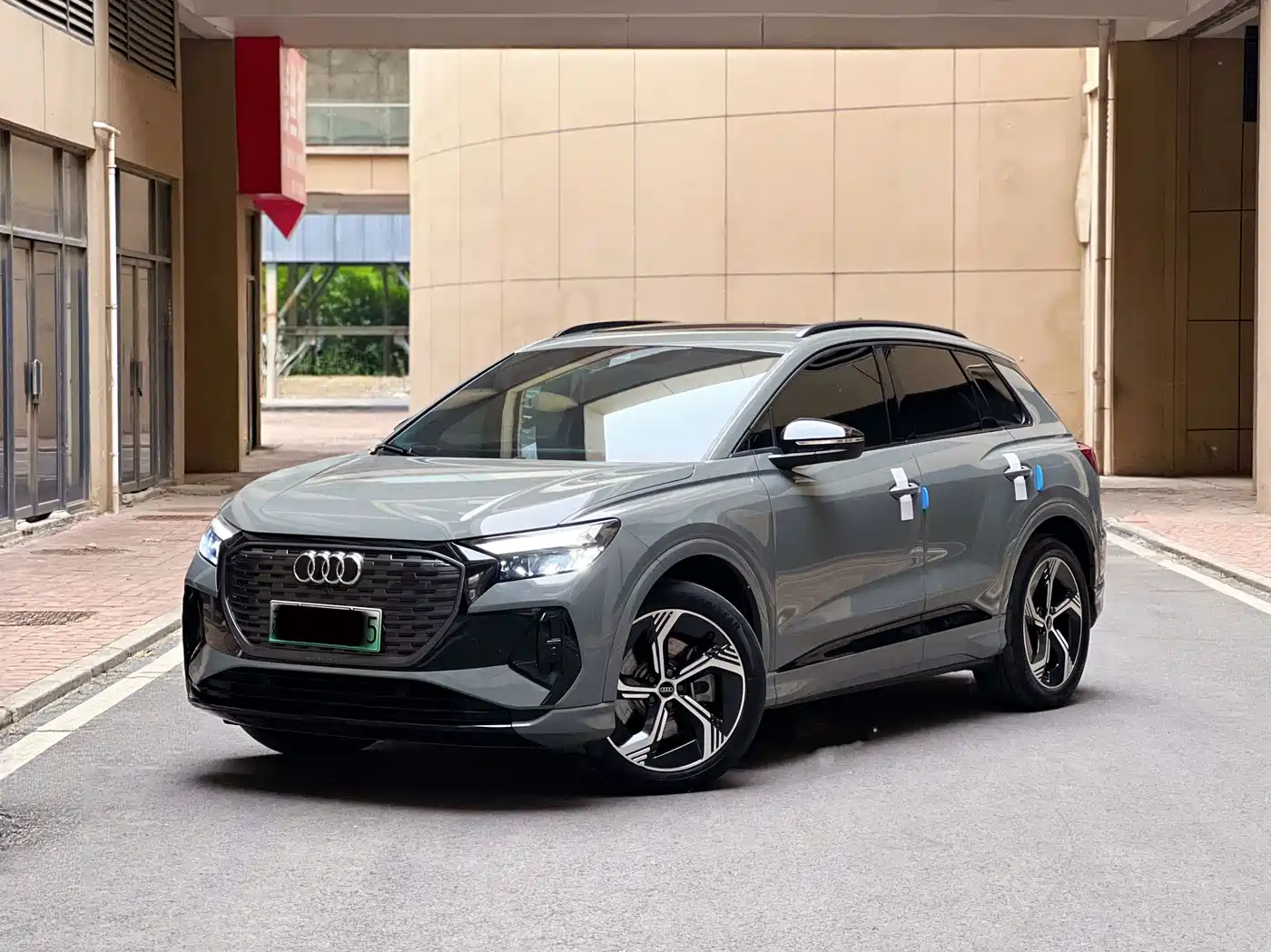 Audi Q4 e-tron 2024 40 e-tron Creation Edition