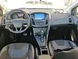 Фото 10 - Ford Focus