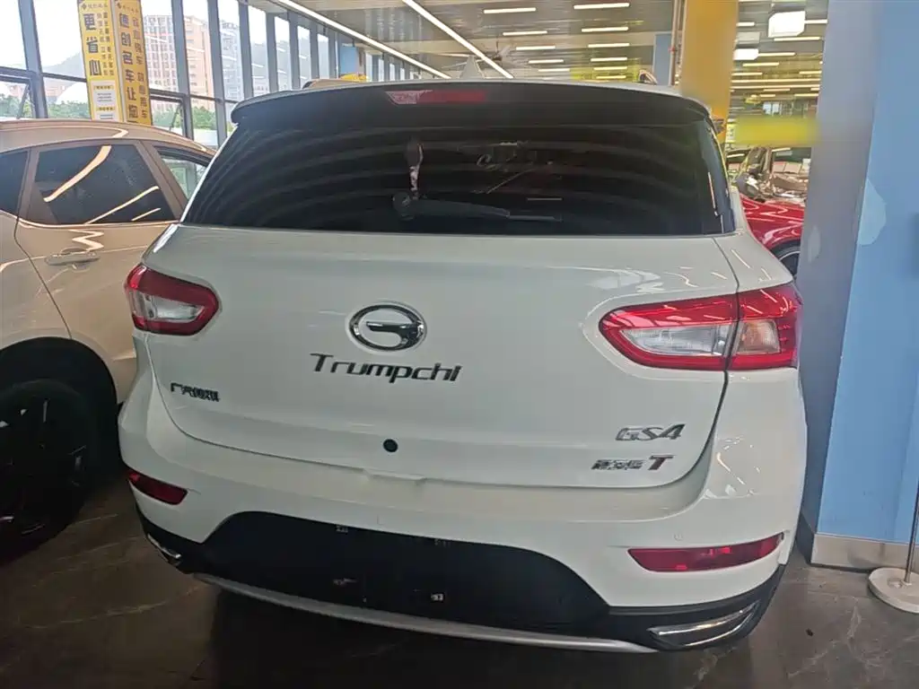 GAC Trumpchi Trumpchi GS4 2017 235T Automatic 2WD Luxury Smart Connected Edition фото 6