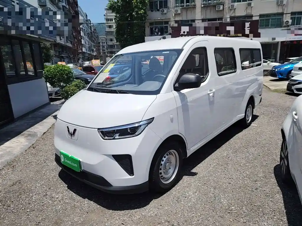 Wuling Motors Wuling Yangguang 2025 400km Bus Comfort Edition
