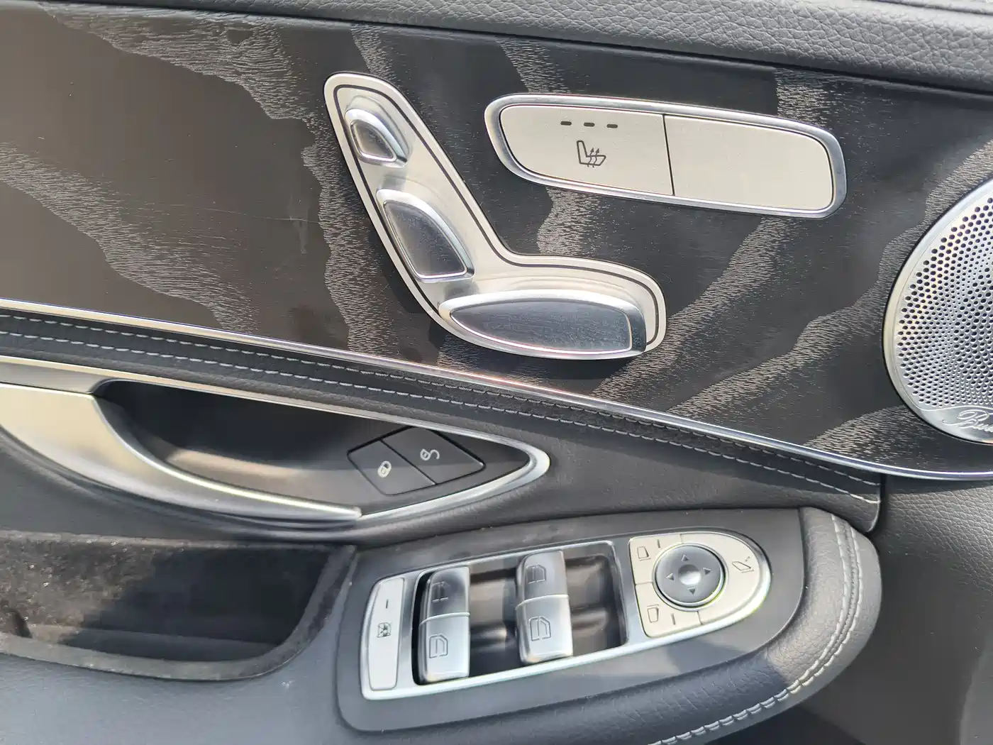 Mercedes-Benz C-Class 2017 C 200 L Sport фото 16