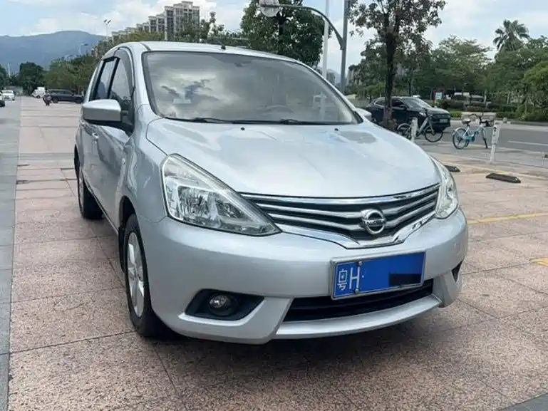 Nissan Livina 2015 2015 1.6XE CVT Comfort Edition