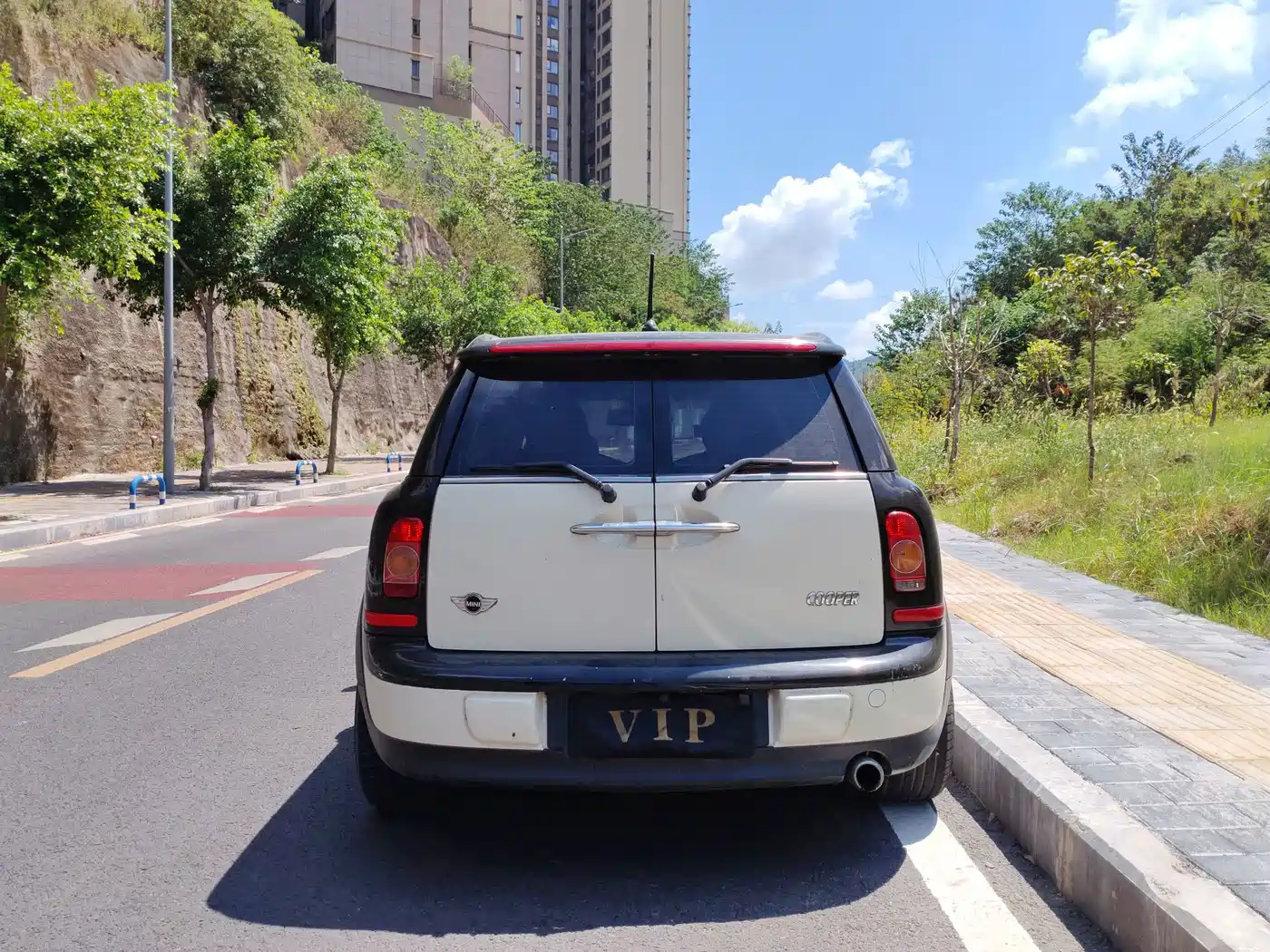 MINI CLUBMAN 2010 2010 1.6L COOPER Cheer