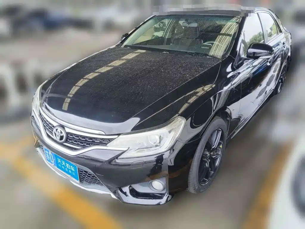 Toyota Reiz
