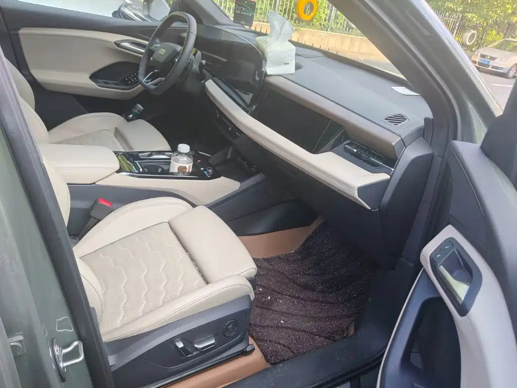 Audi Q6L e-tron 2026 2025 Model Pioneer Edition