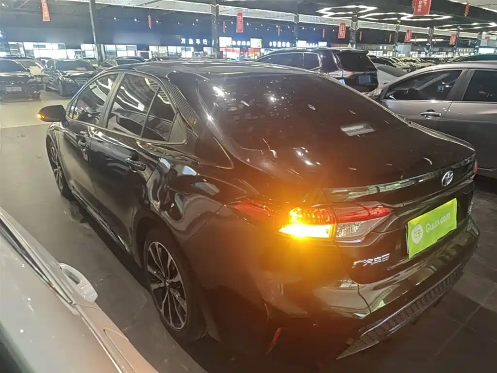 Toyota Levin 2022 185T CVT Sport Edition фото 5