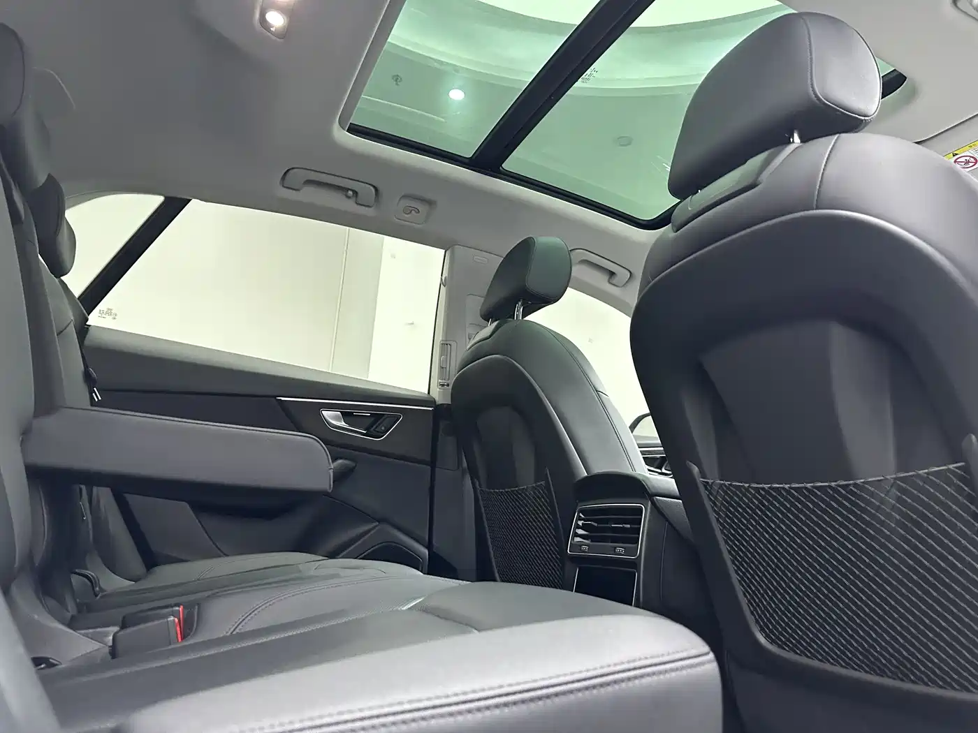 Audi Q8 2022 45 TFSI Luxury Dynamic фото 13