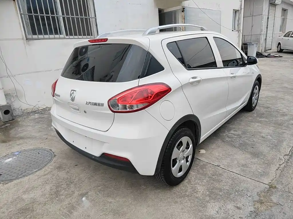 Фото 7 - Baojun 310