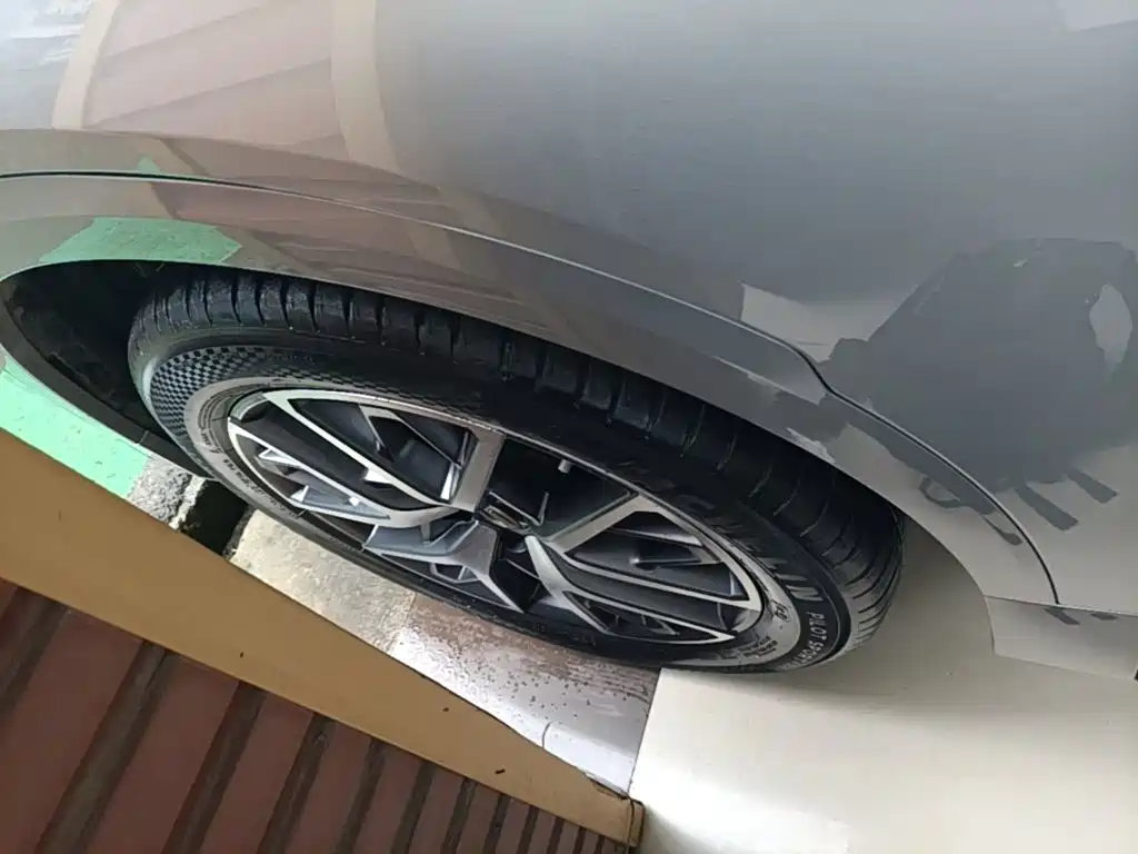 Photo 23 - GAC Trumpchi Trumpchi GS8
