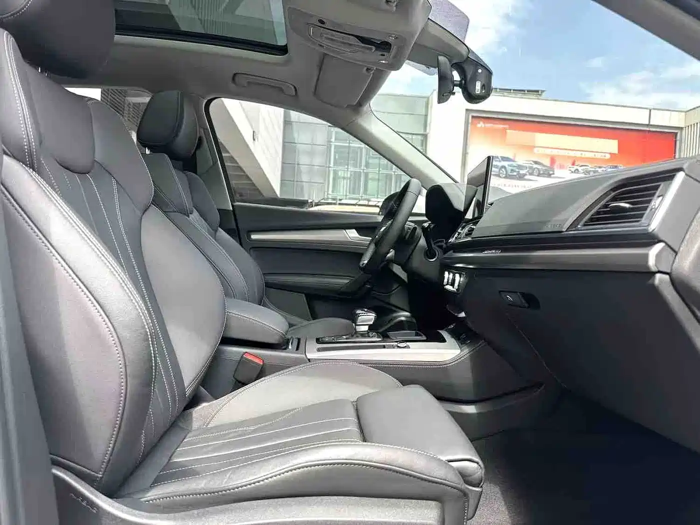 Audi Q5L 2021 40 TFSI Luxury Dynamic фото 10