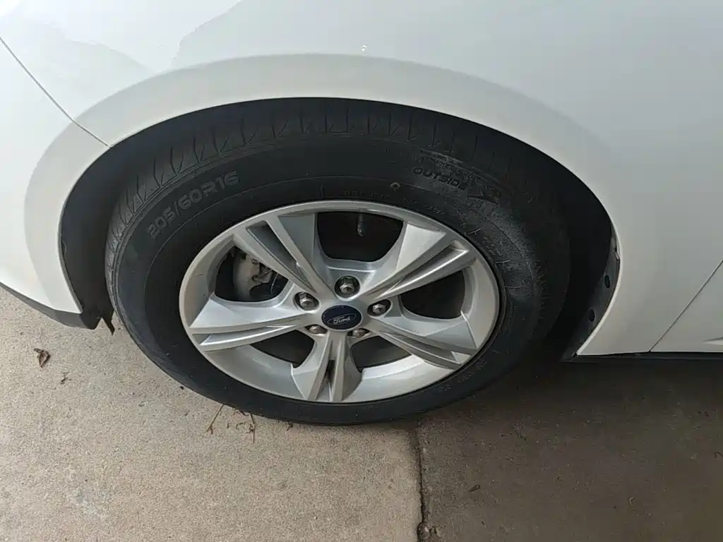Ford Focus 2017 2017 Hatchback 1.6L Auto Comfort Smart Edition