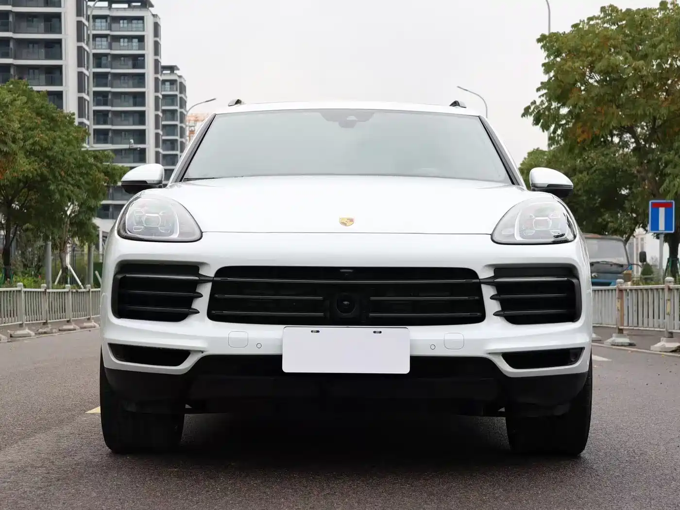 Porsche Cayenne 2023 Cayenne 3.0T Platinum Edition фото 2