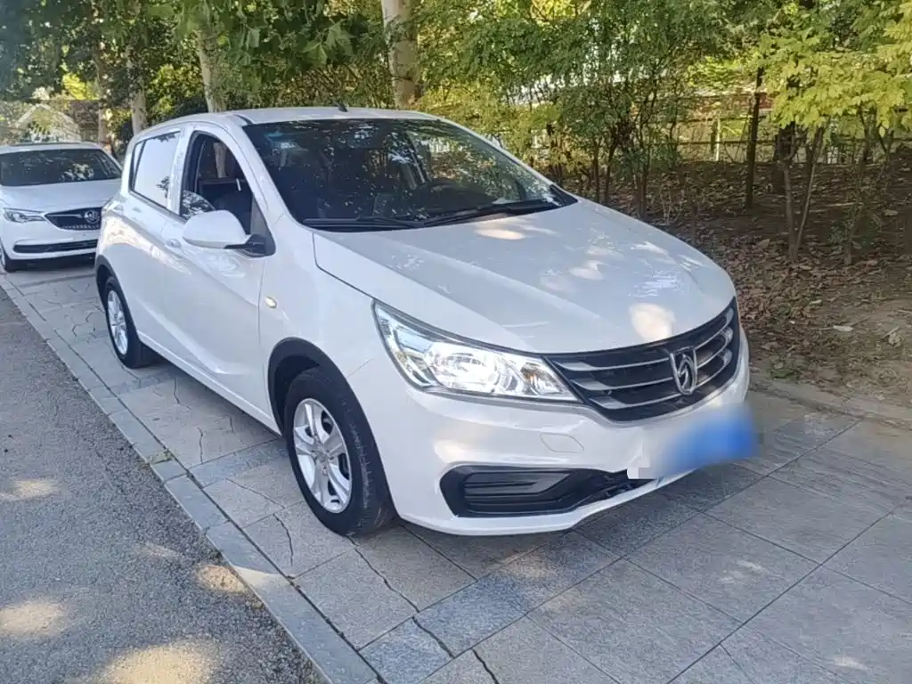 Baojun 310 2017 2016 1.2L Manual Comfort Model