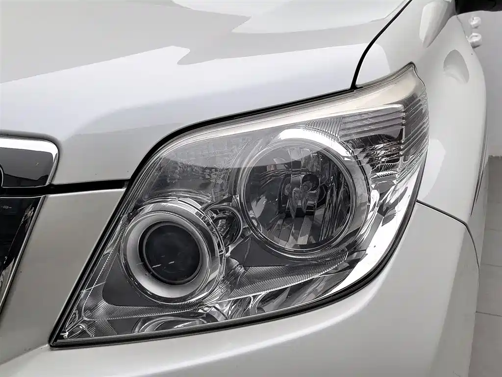 Toyota Prado (Import) 2010 2.7L Automatic Standard фото 7