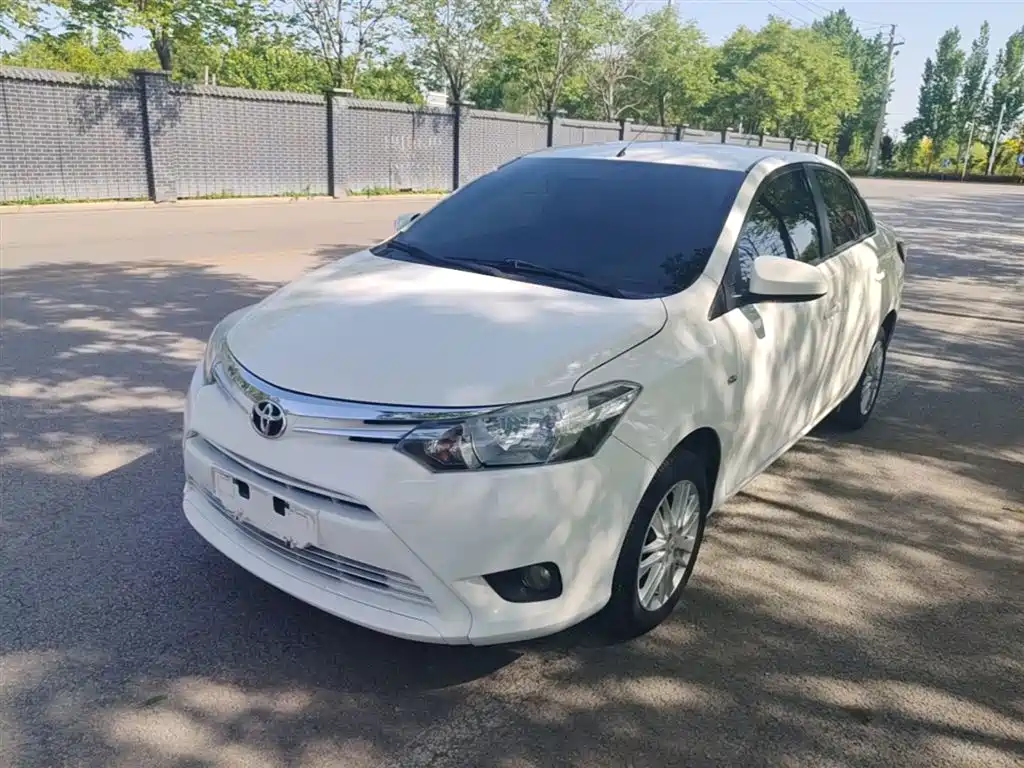 Toyota Vios 2016 1.5L Automatic Zhi Zhen Xing Yao Edition фото 2