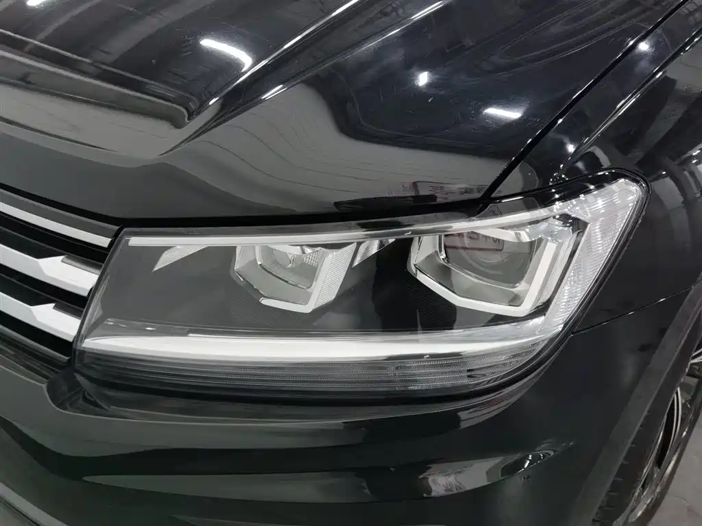 Volkswagen Tiguan L 2021 330TSI Automatic 2WD Smart фото 7