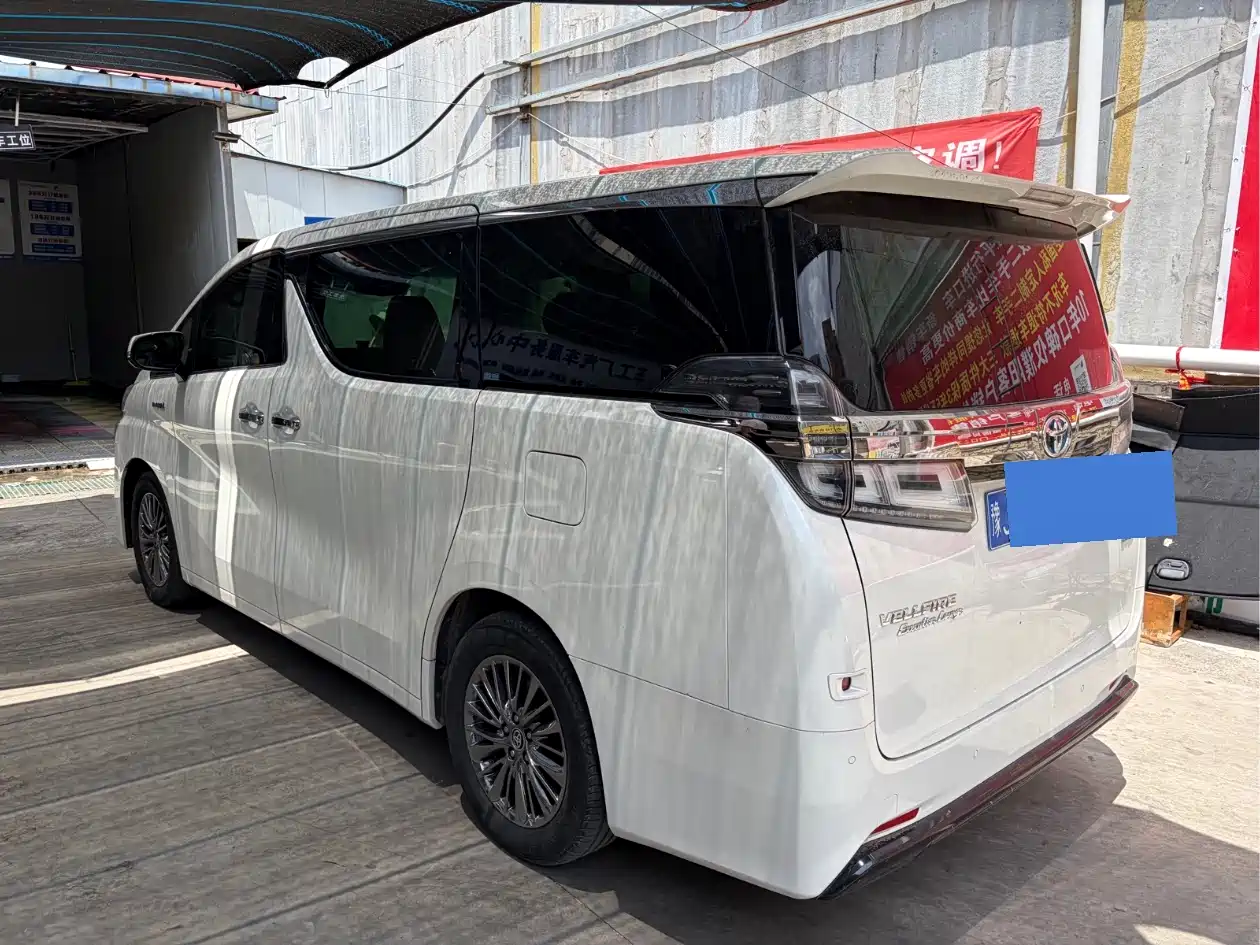 Toyota Vellfire 2020 Twin Engine 2.5L HV Premium Edition фото 6
