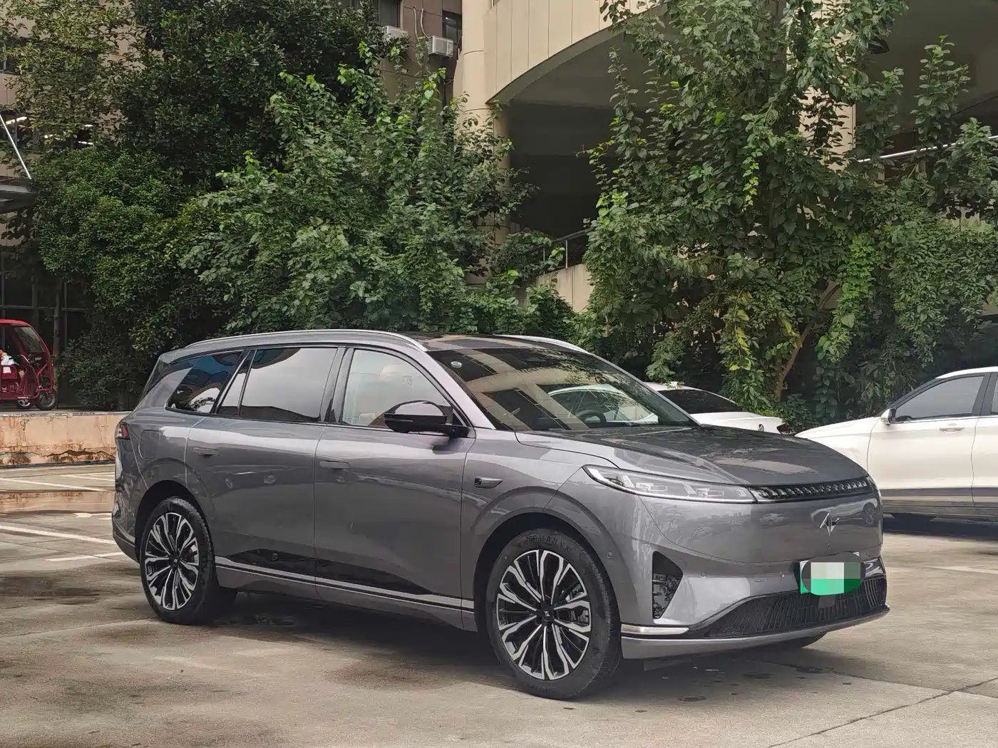 Dongfeng Yipai eπ008 2025 2026 6-seater Pure Electric Family Edition