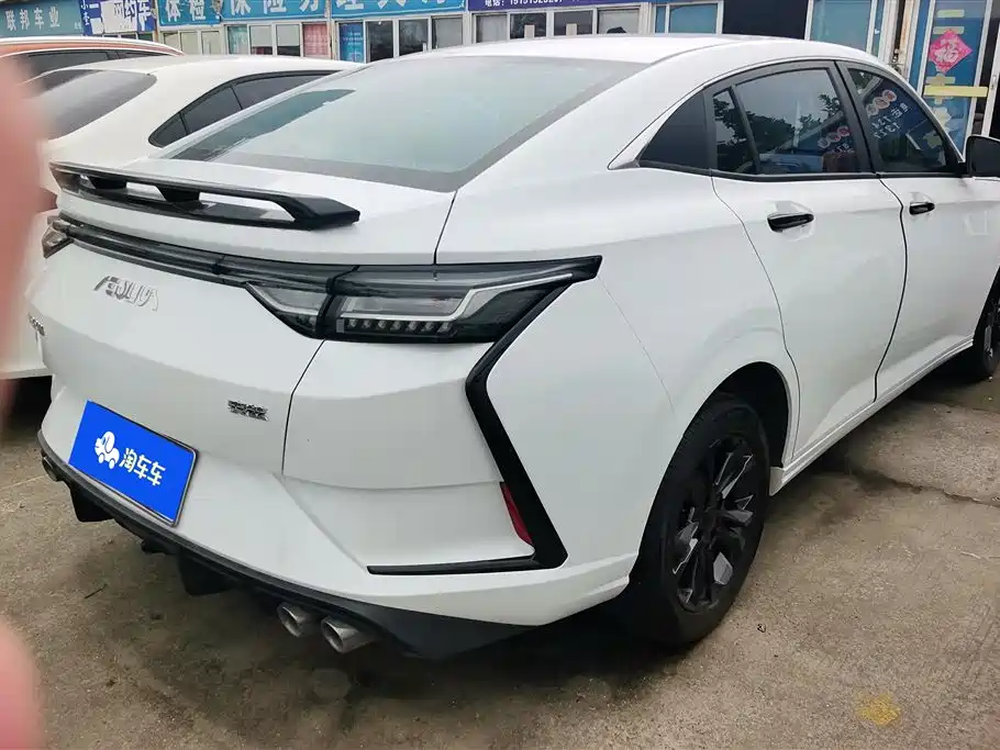 DONGFENG FENGSHEN YI HYUN