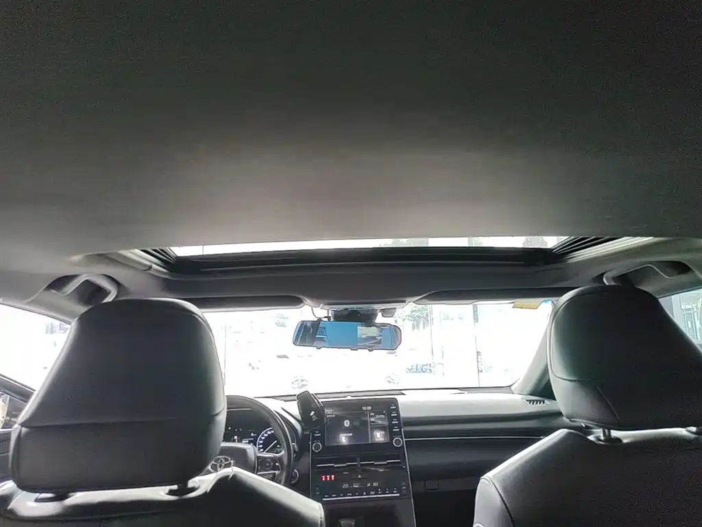 Toyota Avalon 2019 Hybrid 2.5L Luxury Edition China VI фото 18