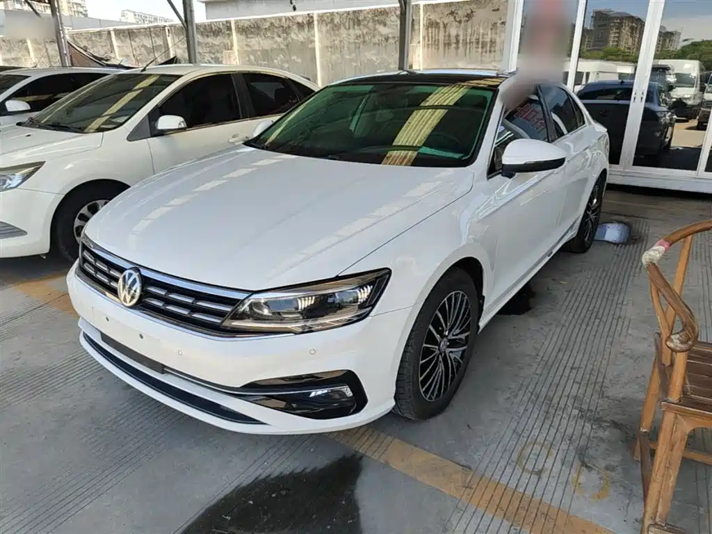 Volkswagen Lamando 2019 280TSI DSG Luxury Edition China VI фото 2
