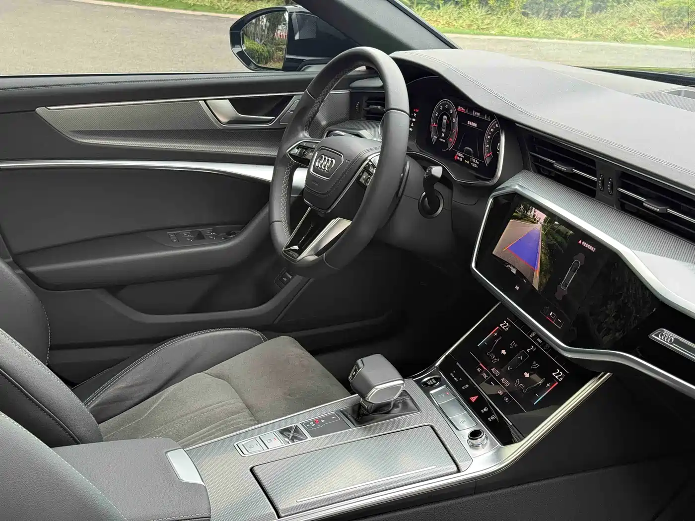 Audi A6L 2023 40 TFSI Luxury Dynamic фото 34