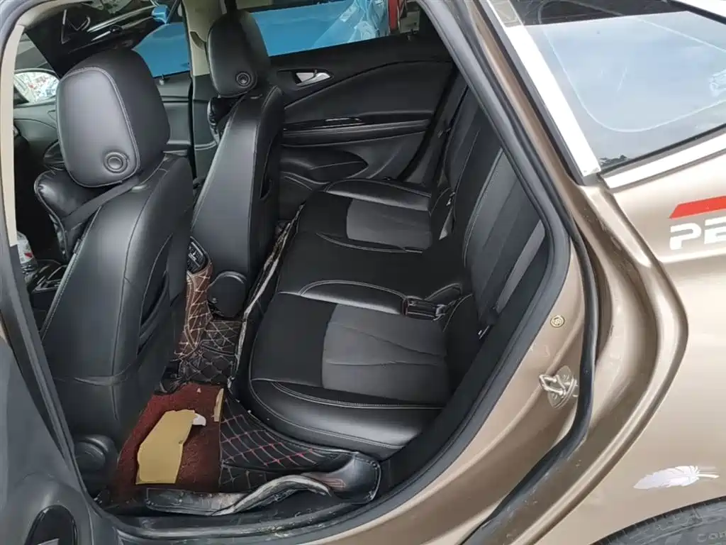 Buick Verano 2019 Sedan 20T Dual Clutch Leading фото 17