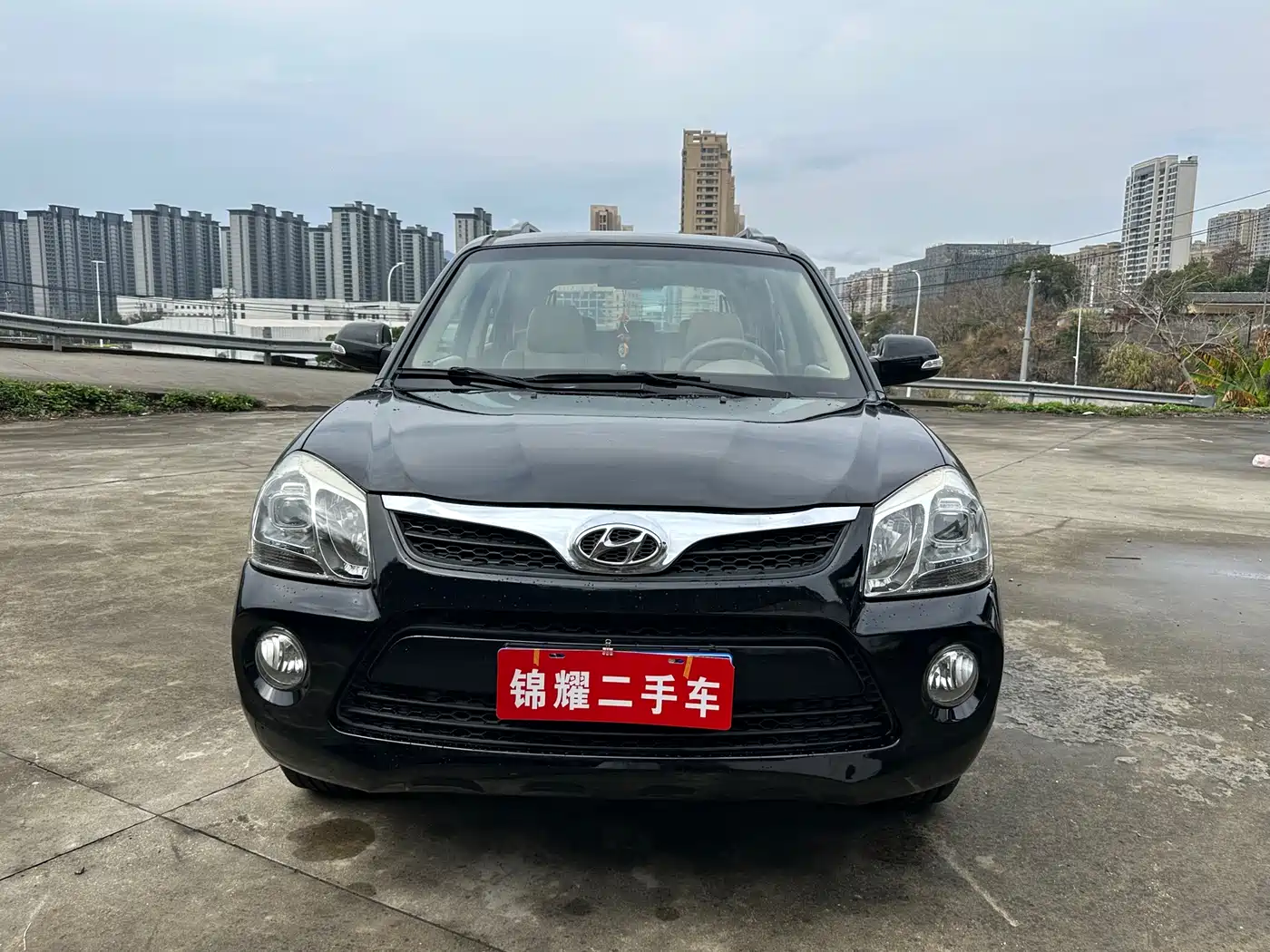 Hyundai Tucson 2013 2.0L Automatic 2WD Comfort фото 2