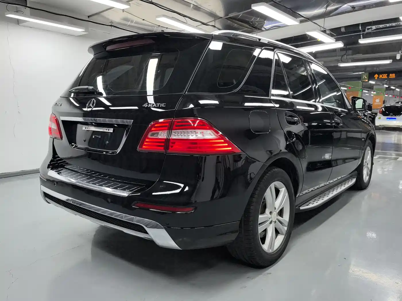 Mercedes-Benz M-Class 2012 Model ML 350 Dynamic фото 16
