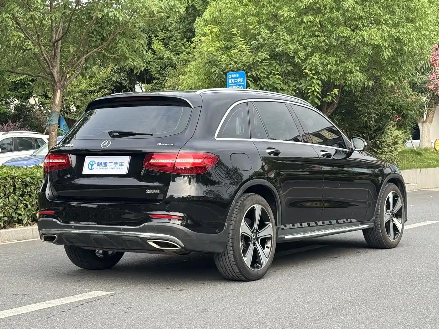 Mercedes-Benz GLC 2019 GLC 300 L 4MATIC Dynamic фото 4