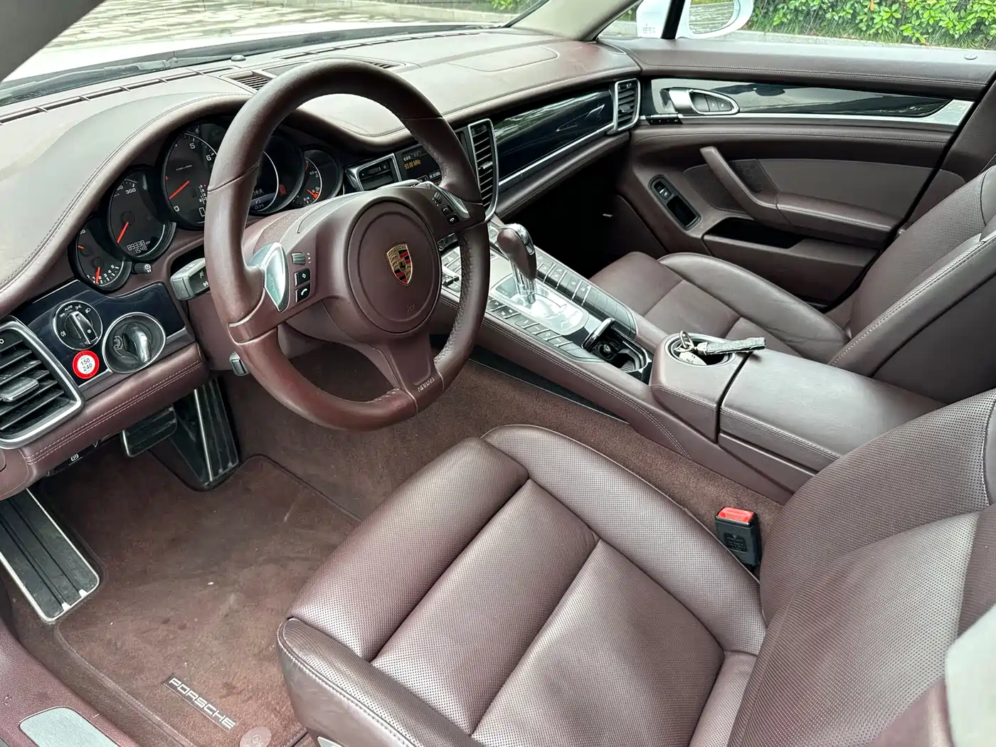 Фото 9 - Porsche Panamera