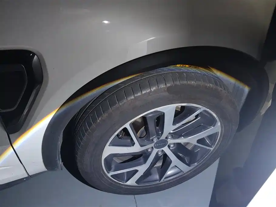 Lynk & Co 01 EM-P 2019 1.5T PHEV Pro фото 6