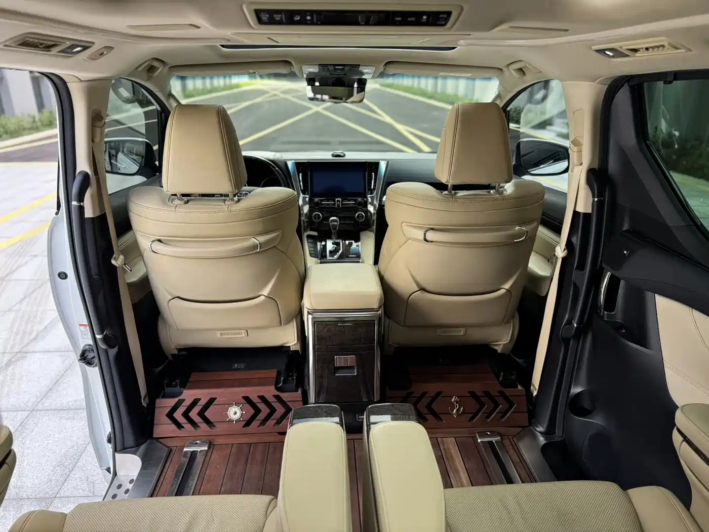 Toyota Vellfire 2021 2020 Twin Engine 2.5L HV Premium Edition