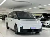 Фото 3 - Li Auto MEGA