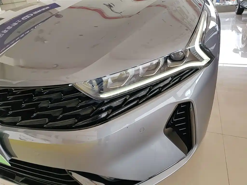 Kia K5 2020 380T GT-Line Premium Edition фото 24