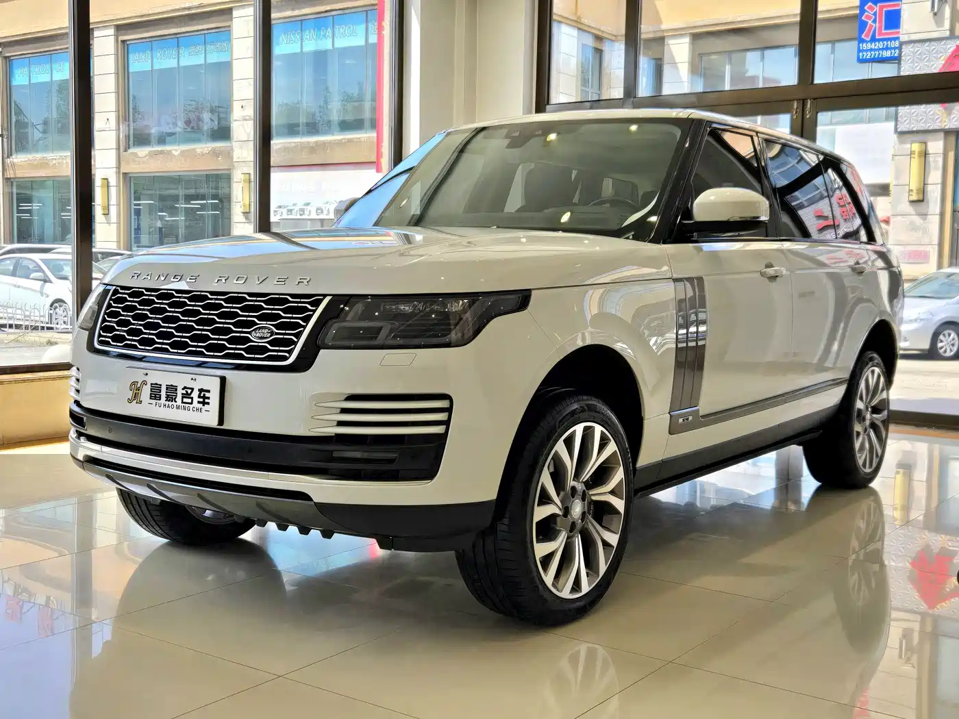 Land Rover Range Rover 2018 3.0 SC V6 Vogue Heritage Extended Edition
