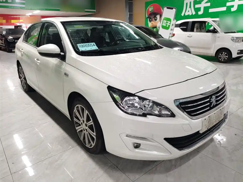 Peugeot 408 2015 Model 1.2T Automatic Luxury Edition фото 22