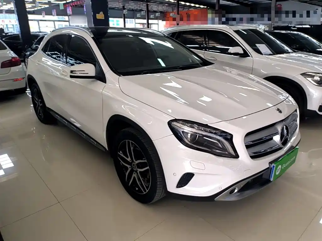 Mercedes-Benz GLA 2016 GLA 200 Fashion фото 4