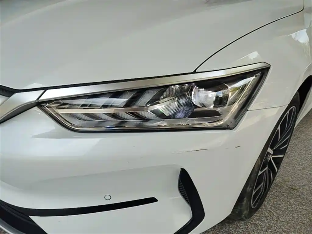 BYD Qin PLUS 2023 Champion Edition EV 610KM Excellence фото 24