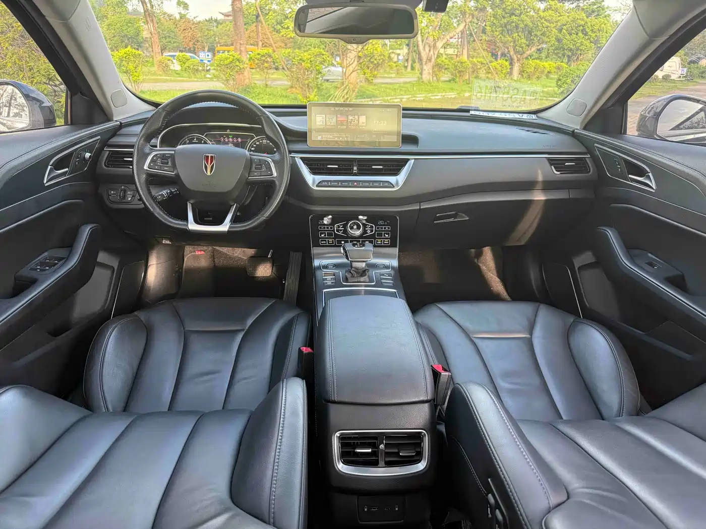 Hongqi H5 2020 1.8T Automatic Smart Connection Qi Enjoy Edition фото 8
